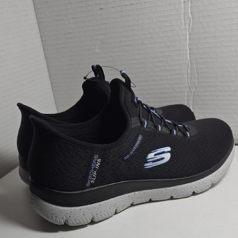 Skechers Black and Gray Walking Shoes
